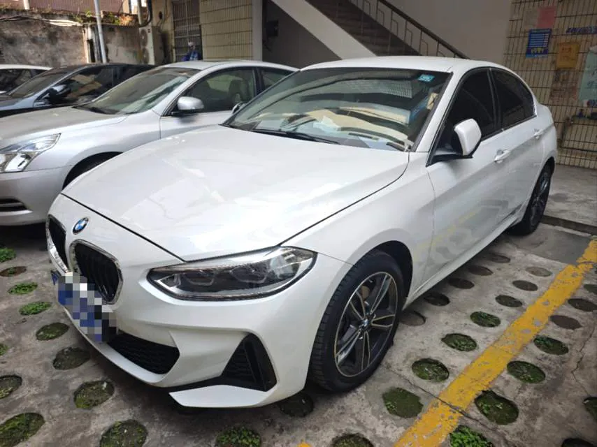 BMW BMW 1 Series — Blanc
