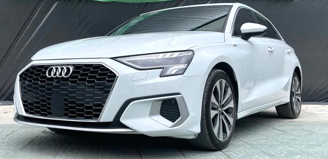 Audi Audi A3 — White