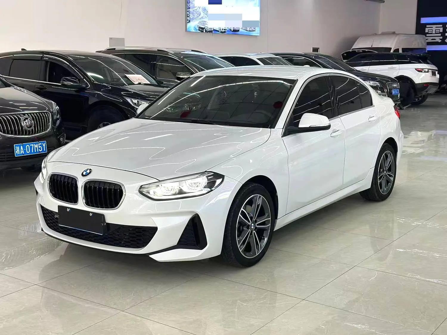 BMW BMW 1 Series — Blanc