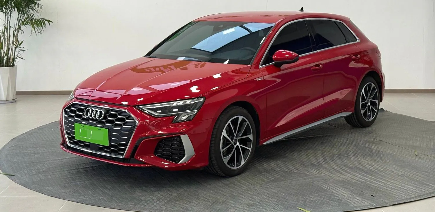 Audi Audi A3 — Red