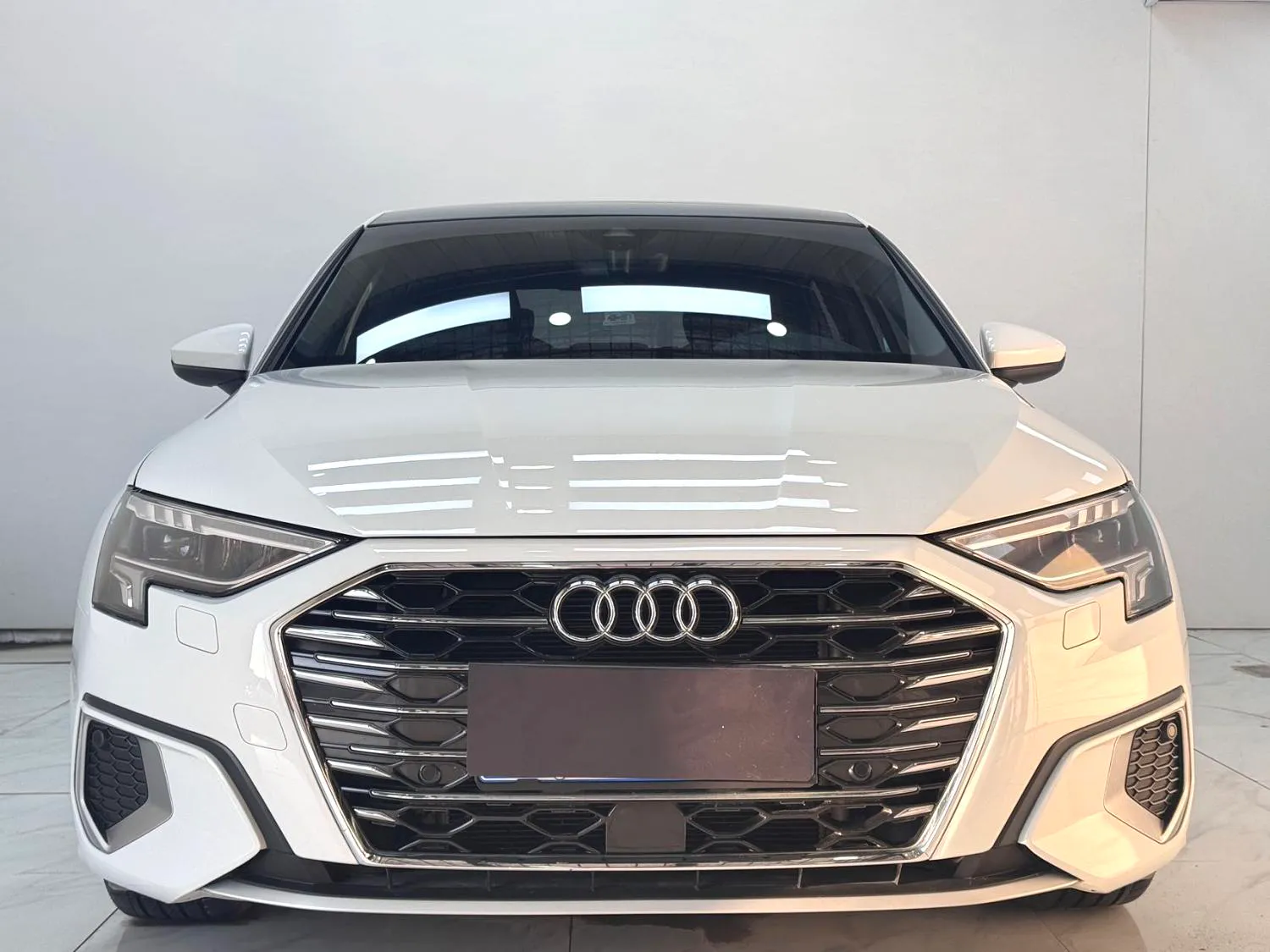 Audi A3 2023 A3L Limousine 1.4TFSI 35TFSI Fashion & Elegance — عرض الصورة 2