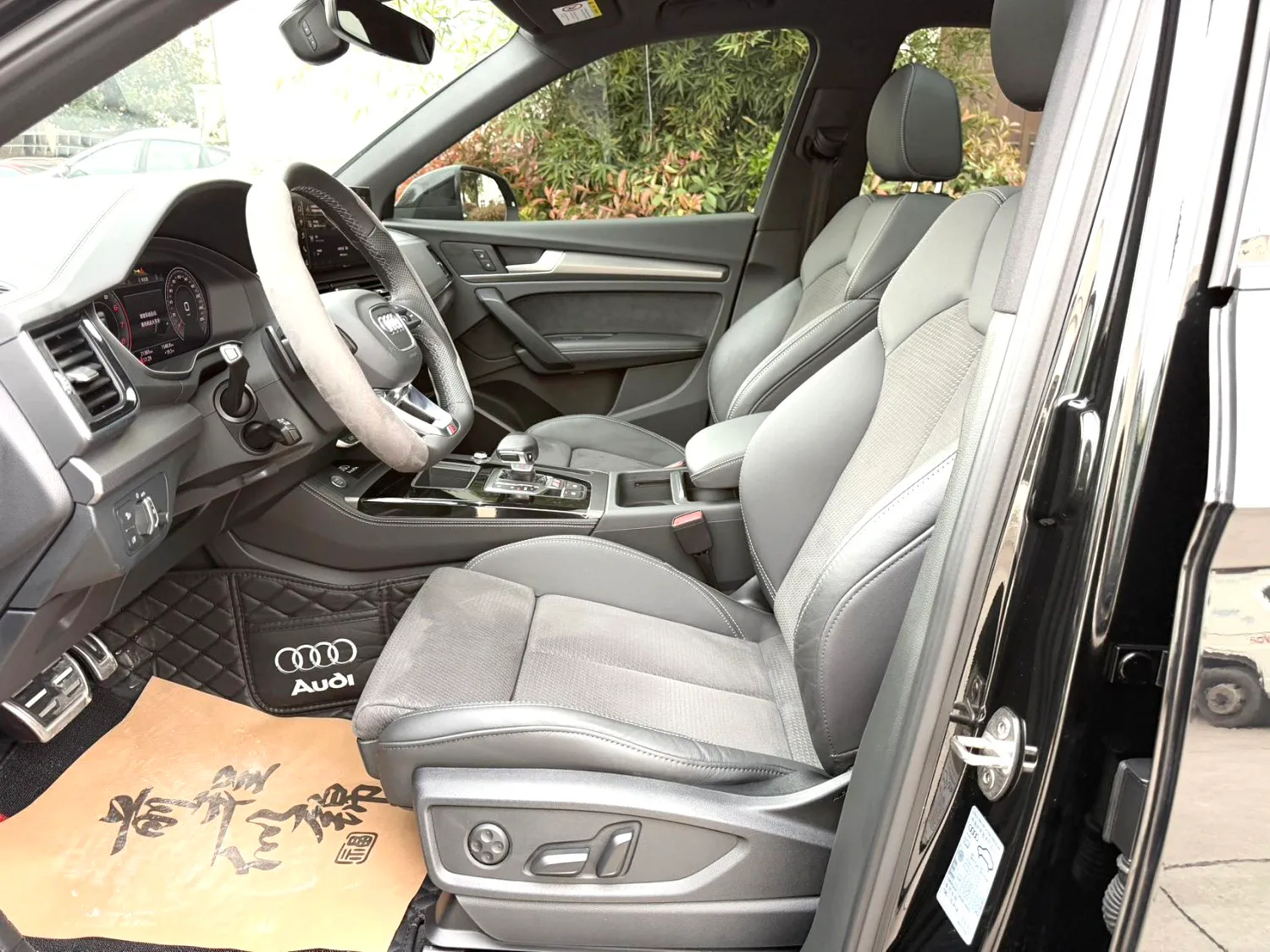 Audi Q5L 2023 Q5L Sportback 2.0 TFSI 40 TFSI Luxury — Ver foto 6