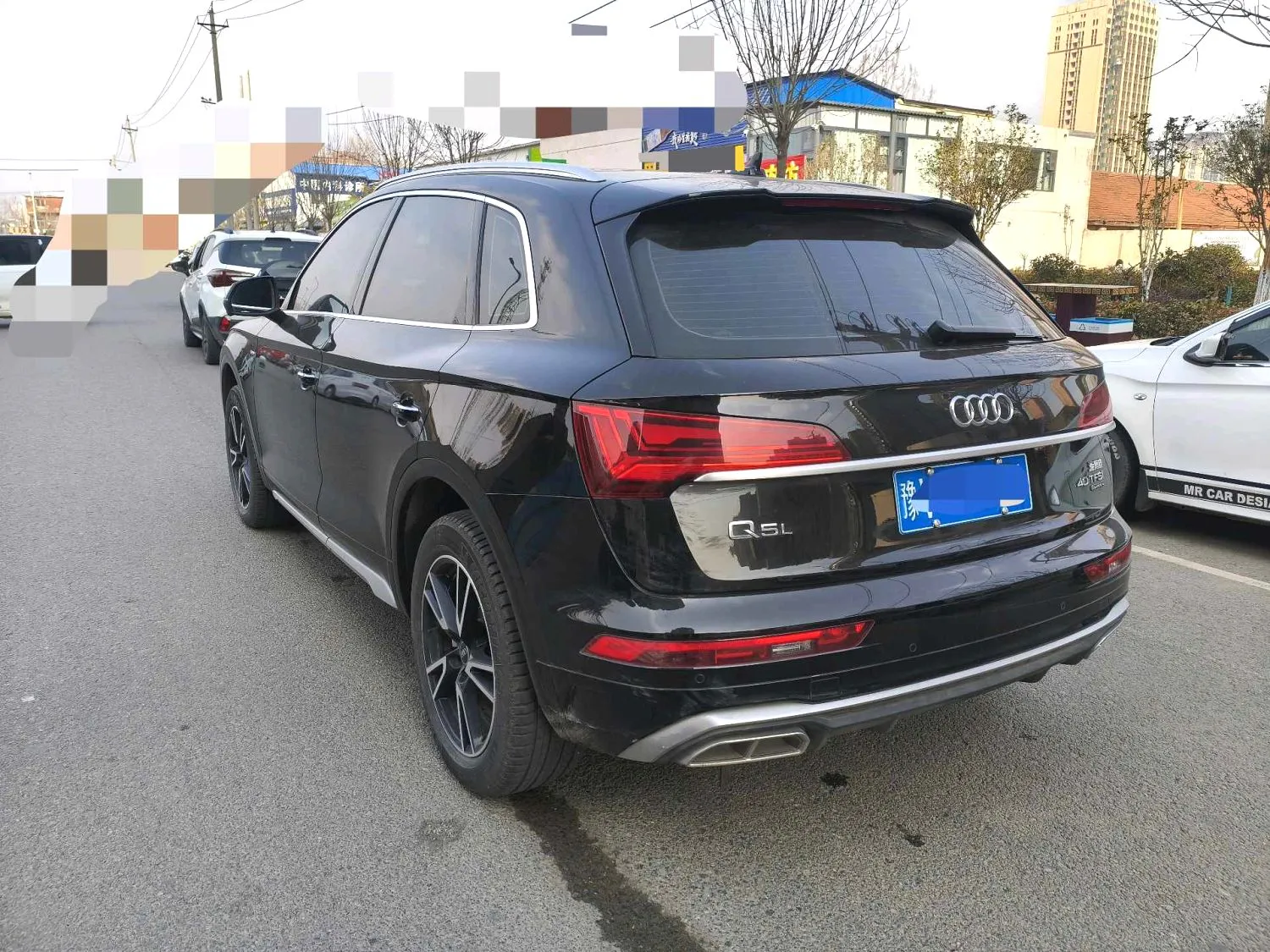 Audi Q5L 2025 Q5L 2.0 TFSI 40 TFSI Fashion Dynamic Model — Voir la photo 4