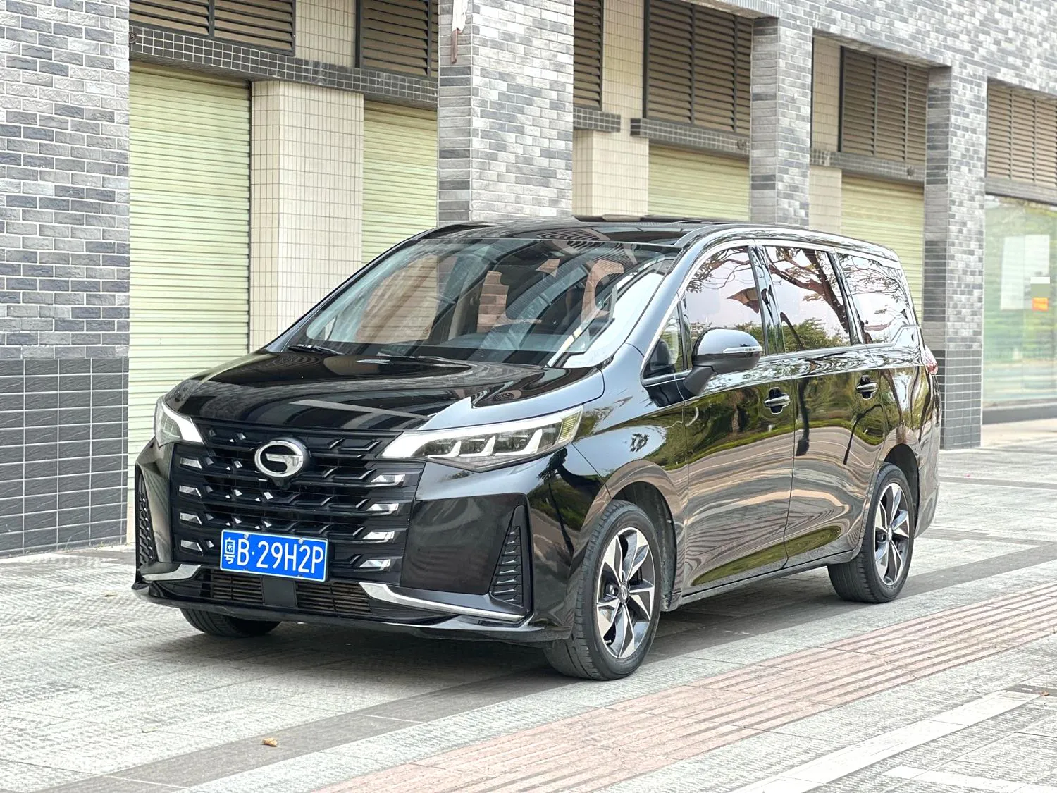 GAC GAC Trumpchi Trumpchi — أسود