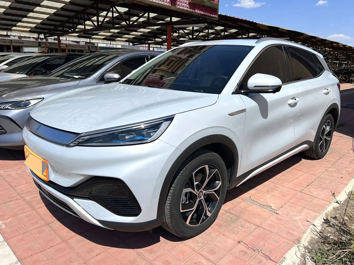 BYD BYD Yuan PLUS — White