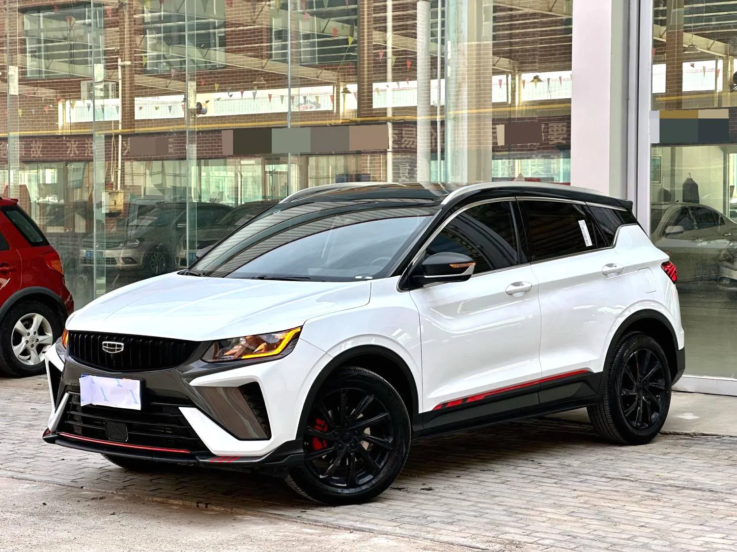Geely Coolray 2023 Binyue 1.5T Diamond Edition — photo 1