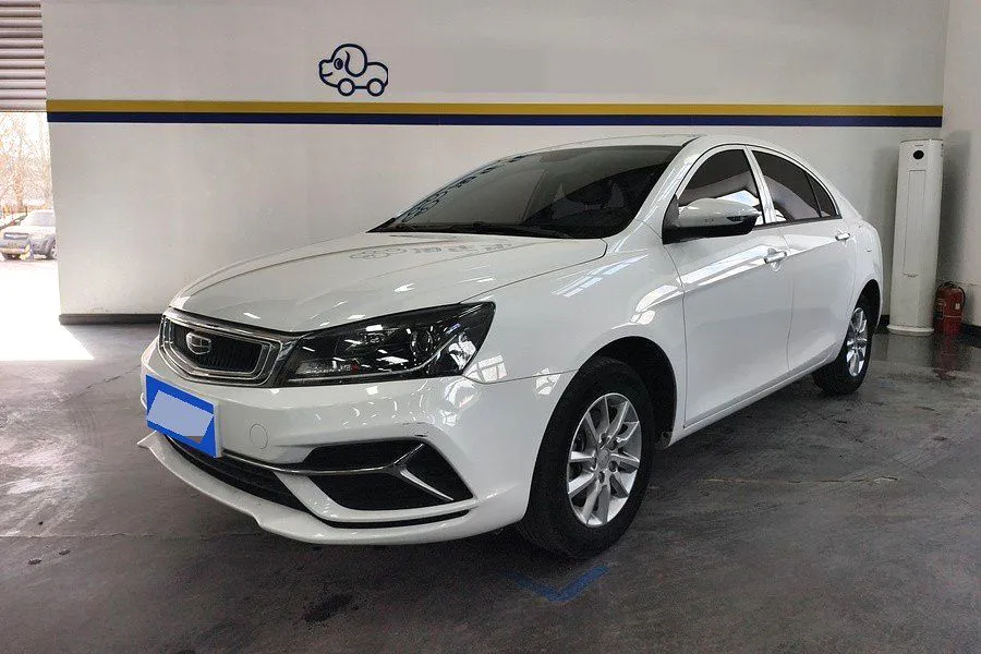 Geely Geely Emgrand — Blanc