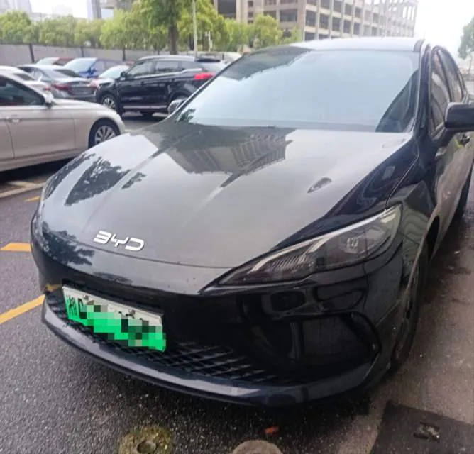 BYD BYD Seal 05 — أسود