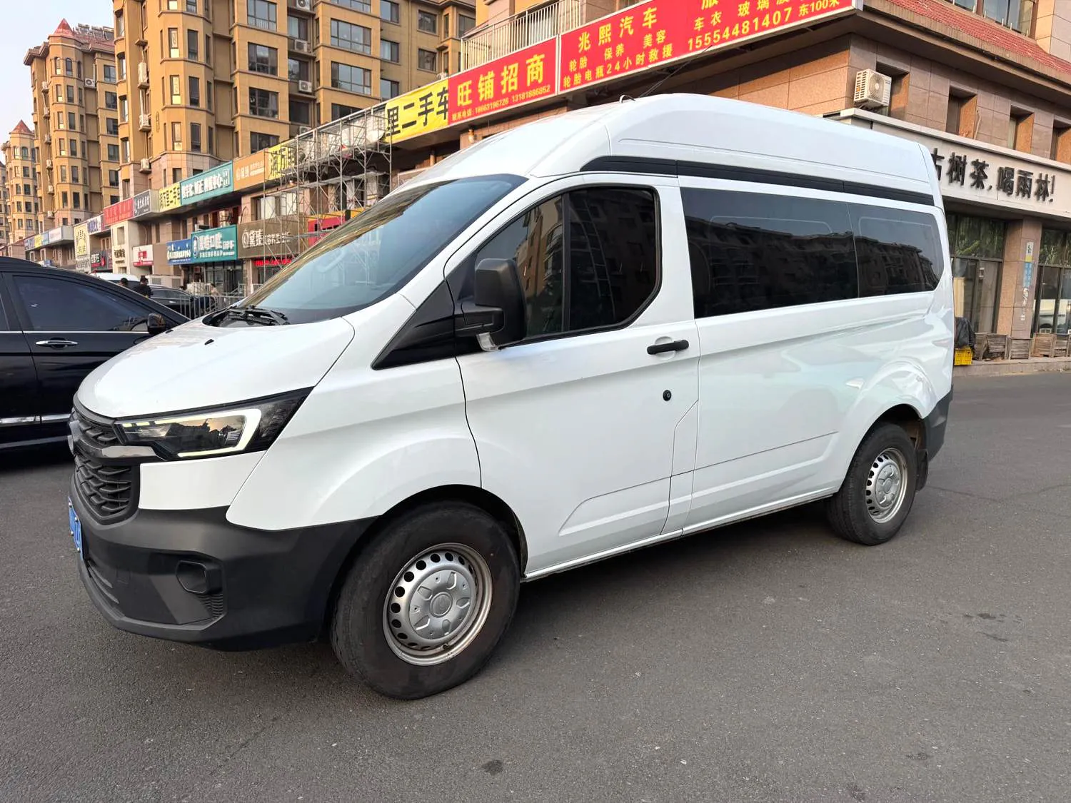Ford Ford New Transit — Белый