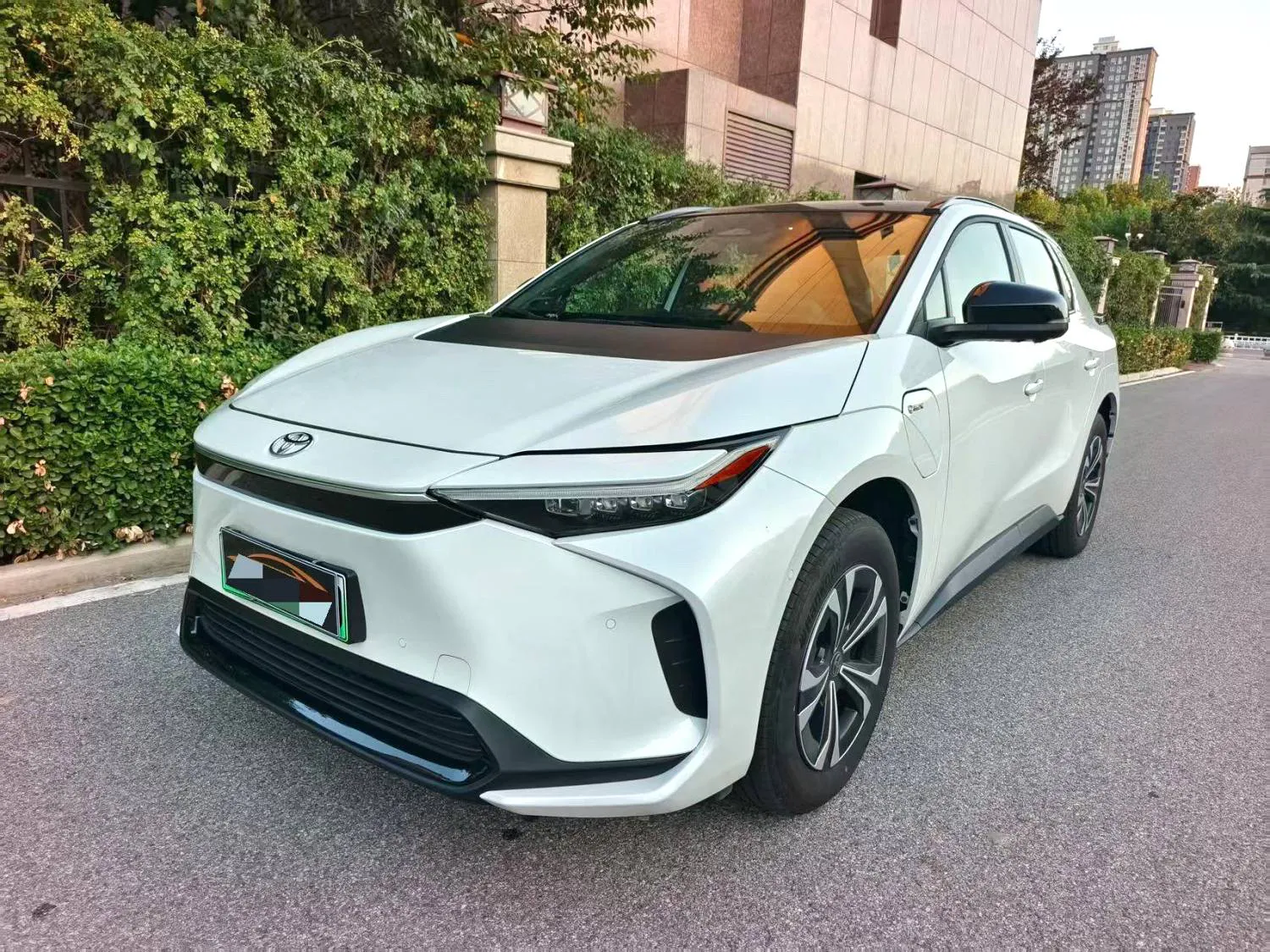 FAW FAW Toyota bZ4X — Blanco