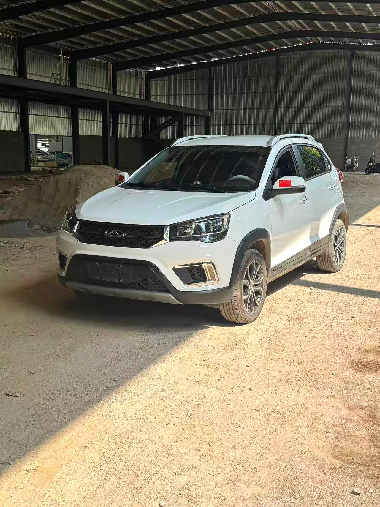 Chery Chery Tiggo 3x — White