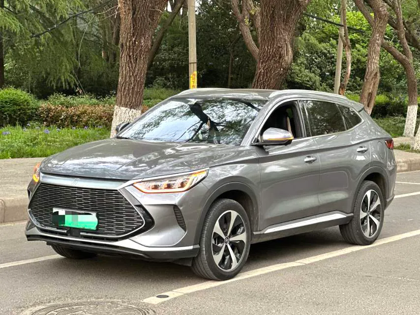 BYD Song PLUS 2021 Song PLUS DM-i 1.5 CVT 51 km Flagship — photo 1