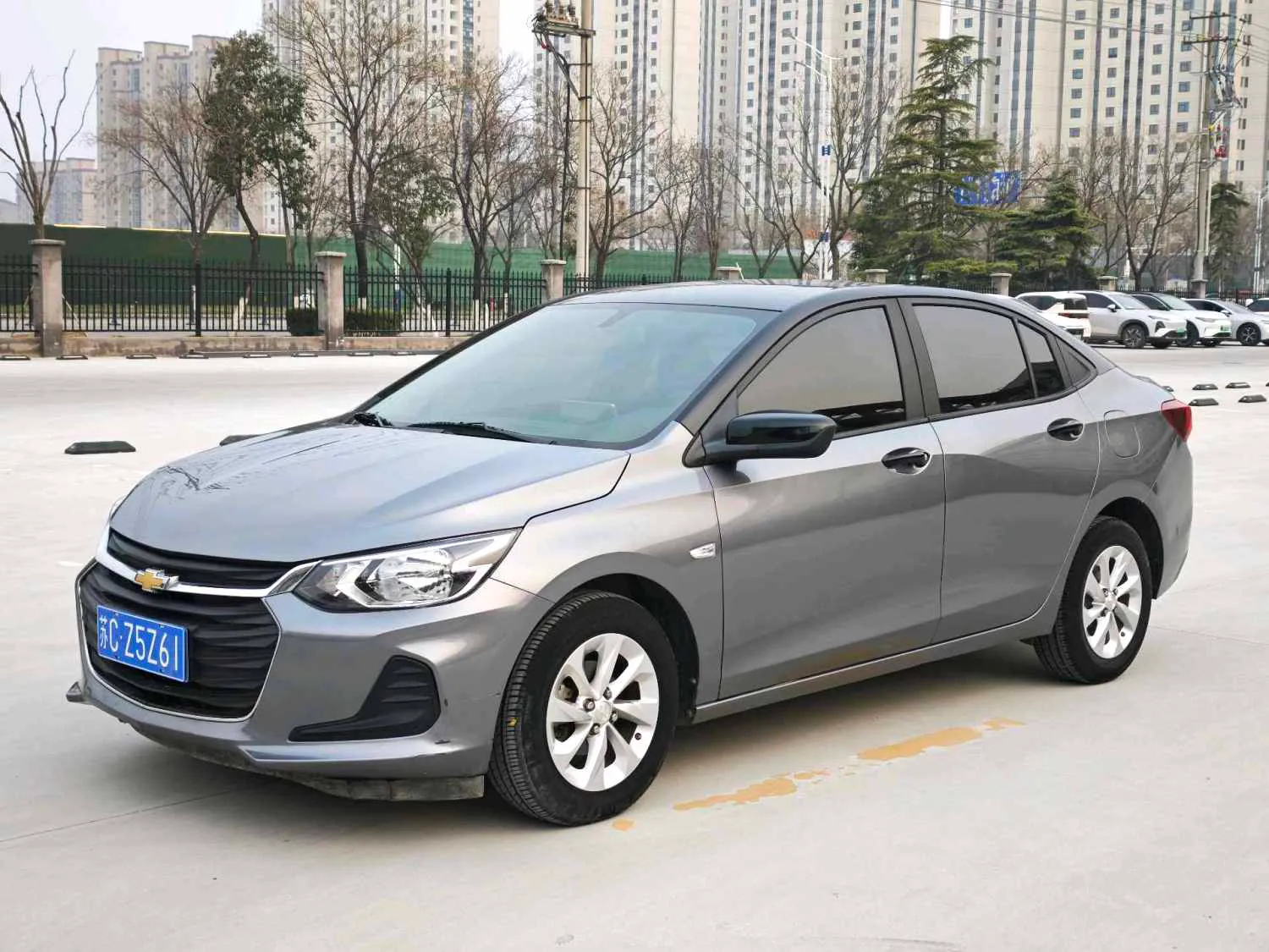 Chevrolet Chevrolet Cavalier — فضي