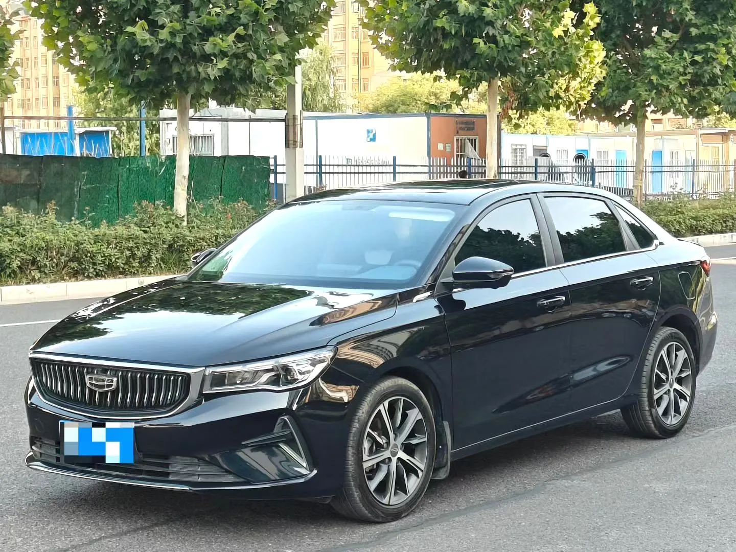 Geely Geely Emgrand — Чёрный