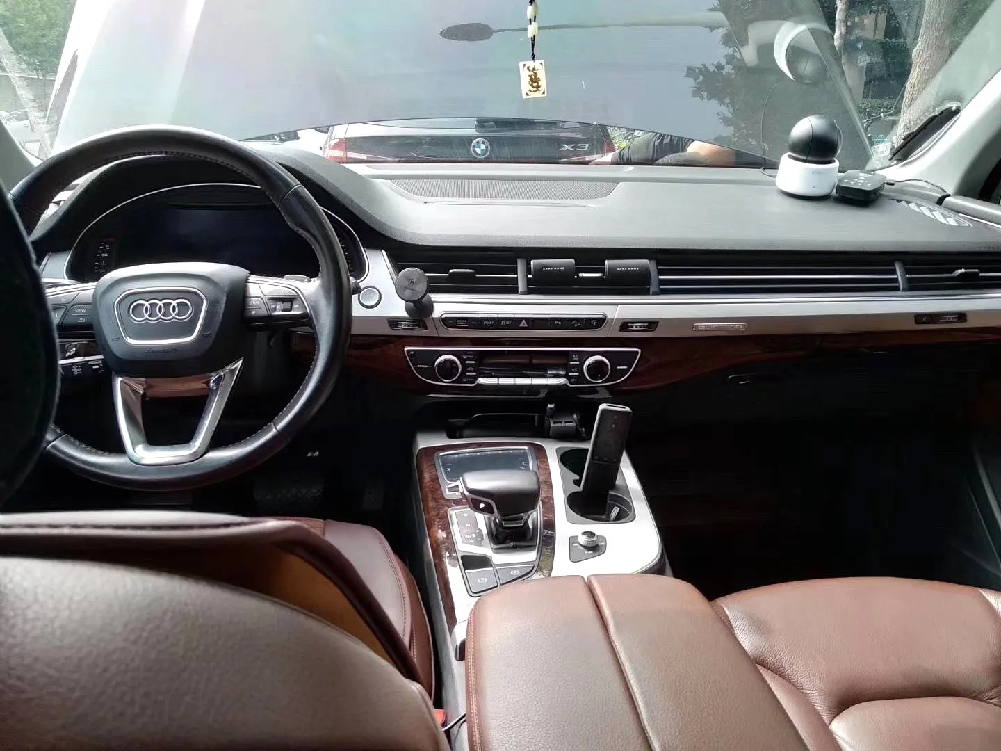 Audi Q7 (Imported) 2016 Q7 3.0 TFSI 45 TFSI S-Line Sport model — Voir la photo 6