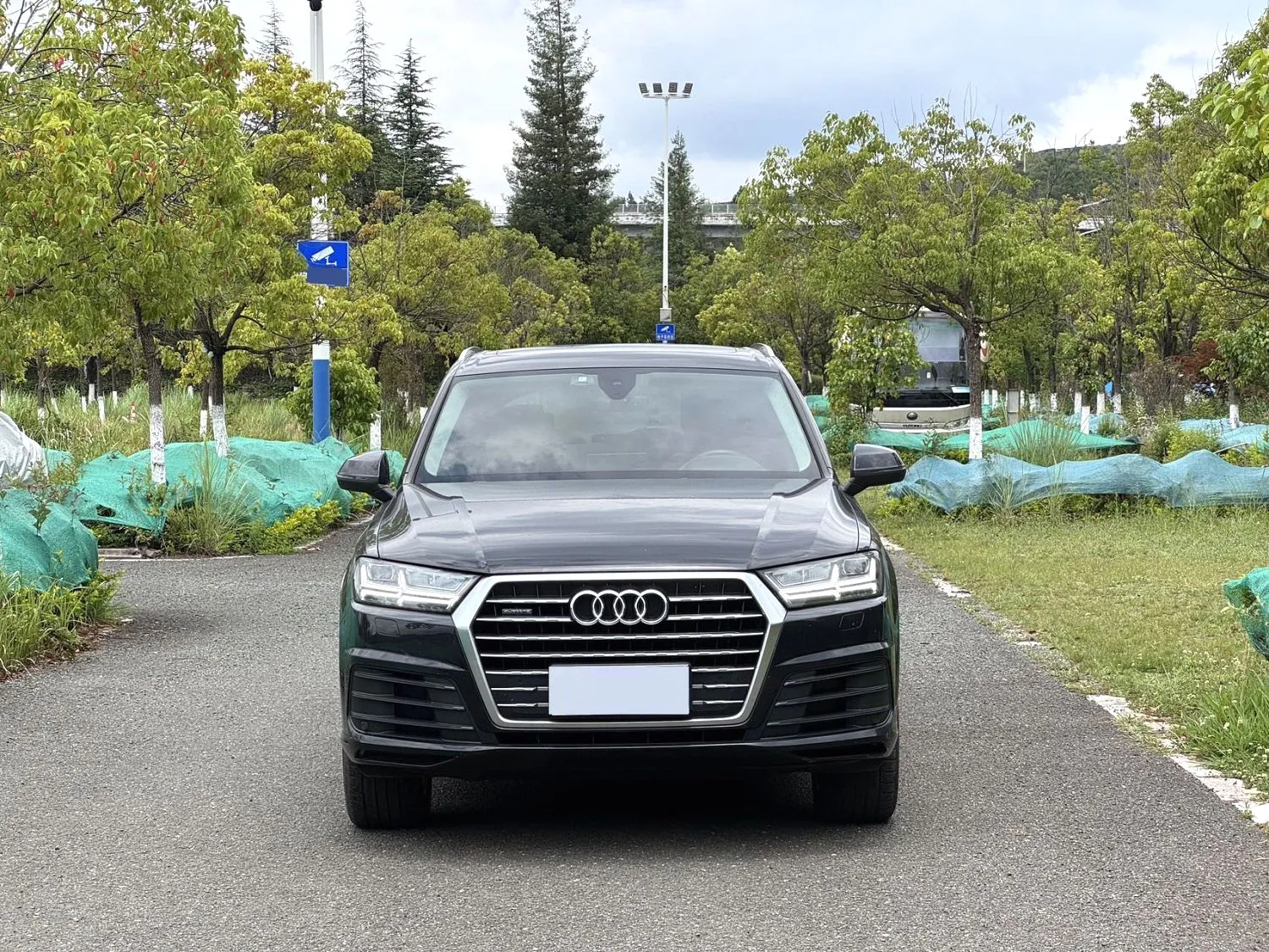 Audi Q7 (Imported) 2018 Q7 2.0 TFSI 40 TFSI S-Line Sport model — عرض الصورة 2