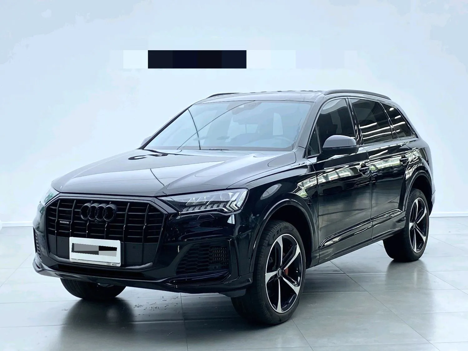 Audi Audi Q7 (Imported) — Black