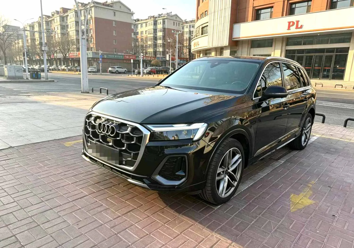 Audi Q7 (Imported) 2024 Q7 2.0 TFSI 45 TFSI Quattro S line Sport Edition — photo 1