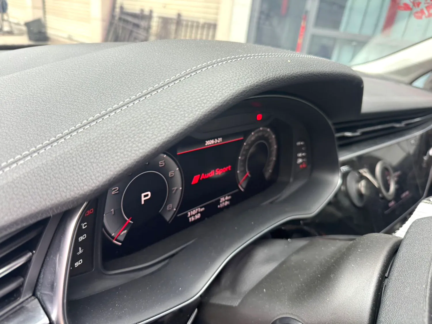 Audi Q7 (Imported) 2023 Q7 48V 3.0 TFSI 55 TFSI Quattro S line Performance Model — View photo 6