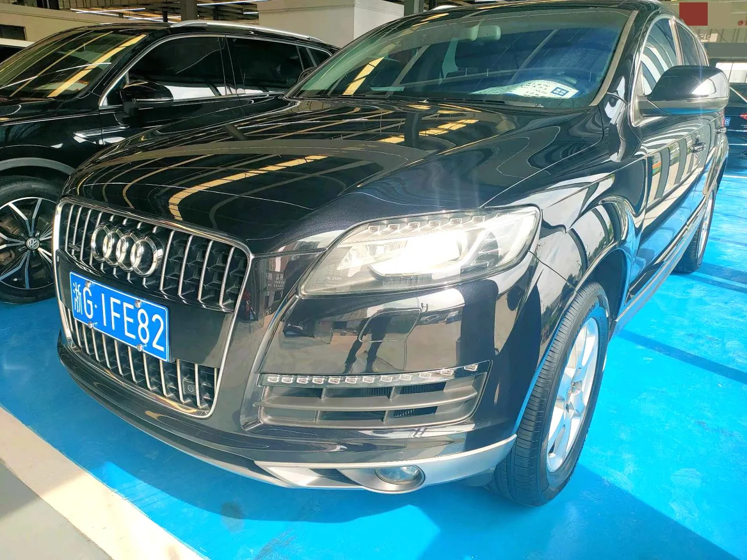 Audi Audi Q7 (Imported) — Black