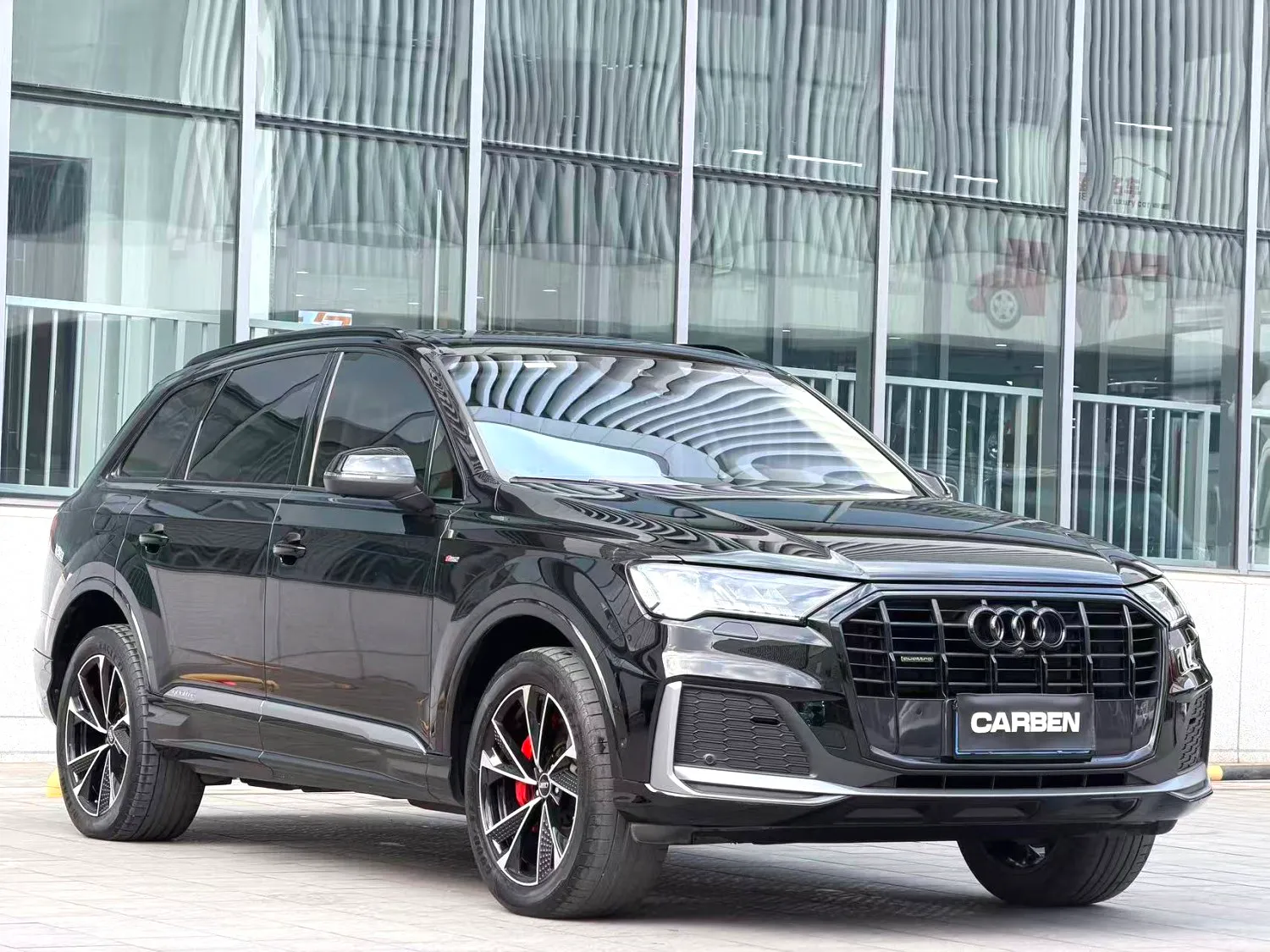 Audi Q7 (Imported) 2023 Q7 2.0 TFSI 45 TFSI Quattro S line Sport — Ver foto 3