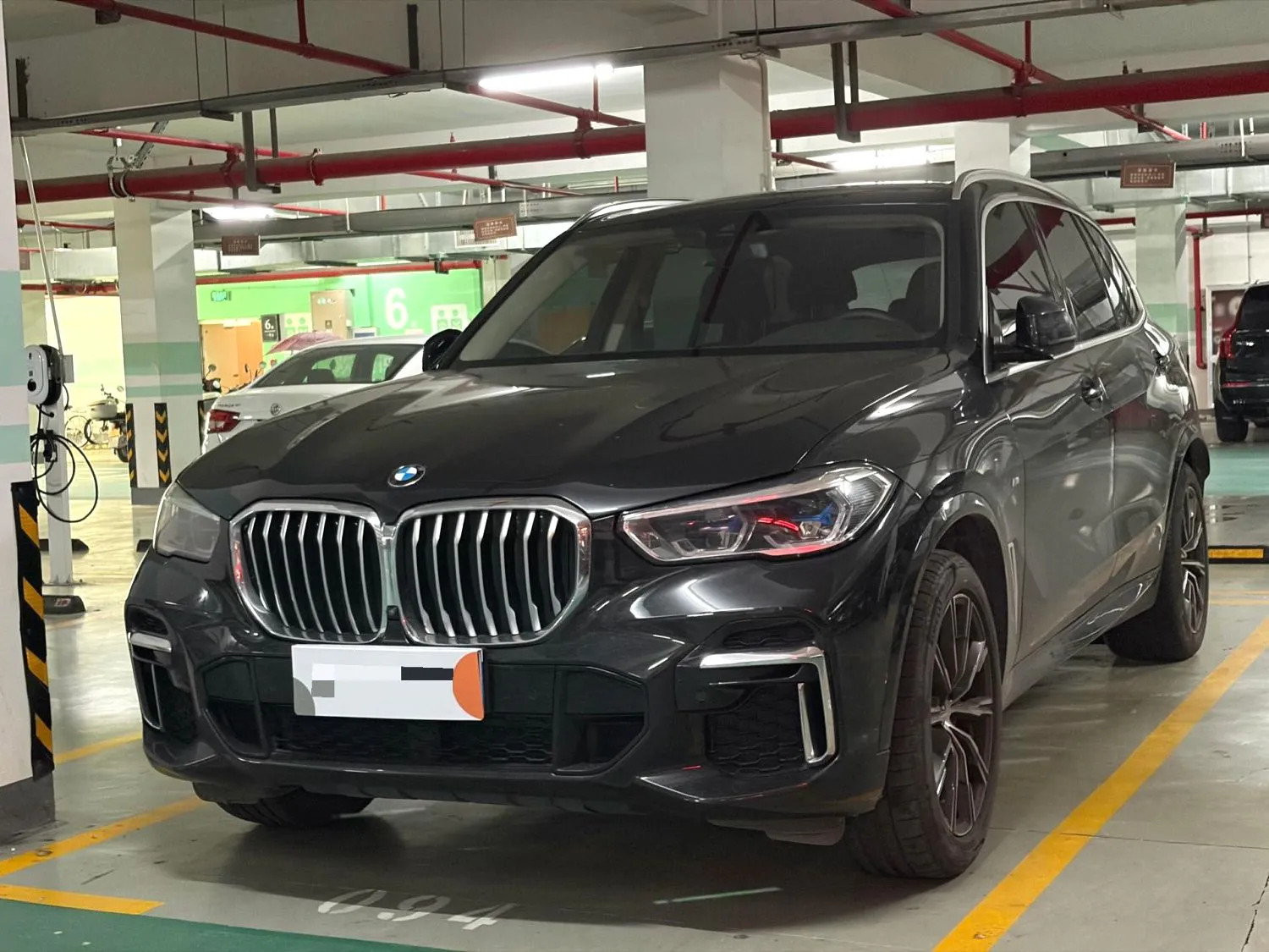 BMW X5 2022 X5 xDrive 30Li 2.0T Premium M Sport Package (Facelift) — photo 1