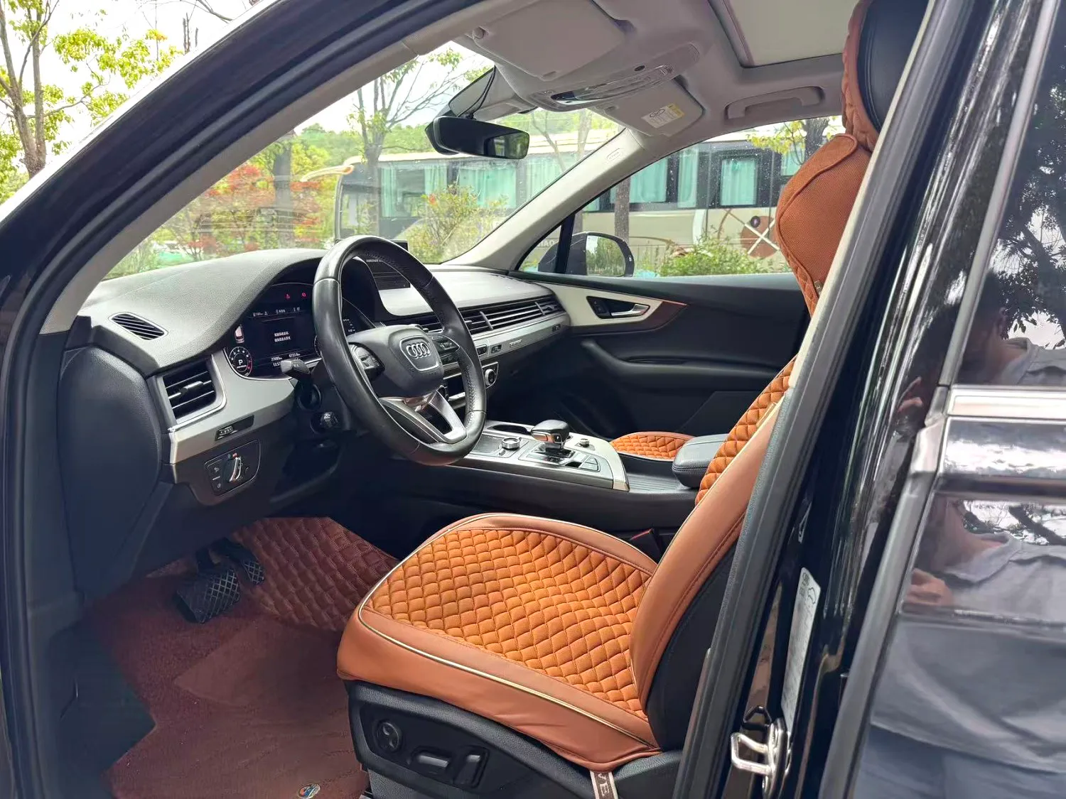 Audi Q7 (Imported) 2018 Q7 2.0 TFSI 40 TFSI S-Line Sport model — عرض الصورة 5