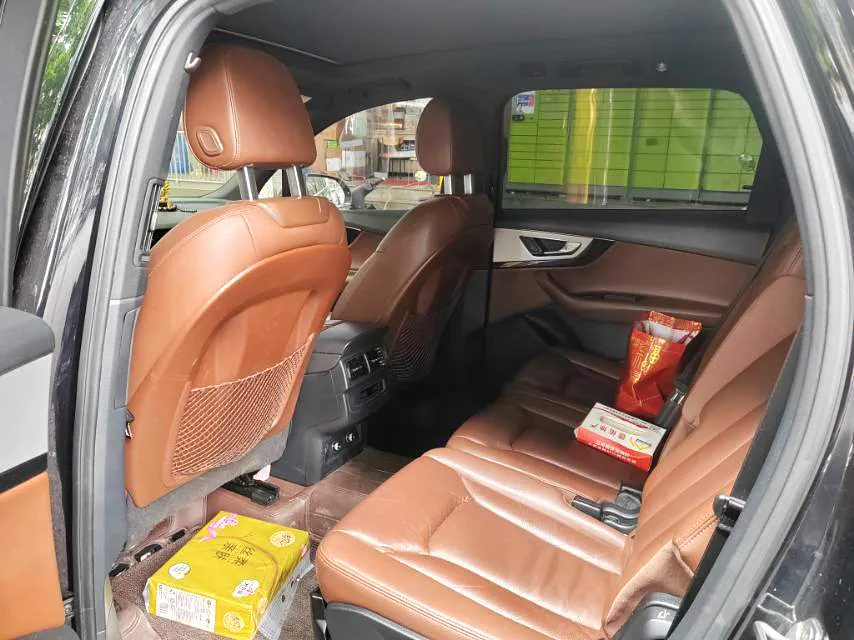 Audi Q7 (Imported) 2018 Q7 3.0 TFSI Premium Quattro (U.S. specification) — Voir la photo 4
