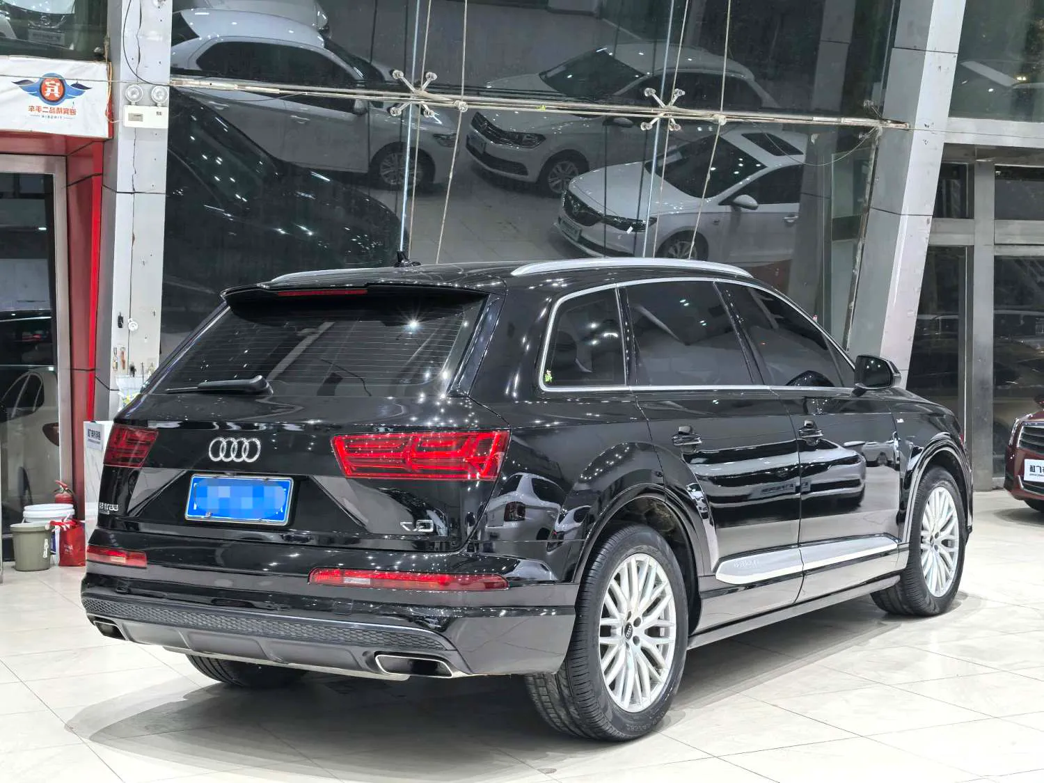 Audi Q7 (Imported) 2019 Q7 3.0 TFSI 55 TFSI S line Sport Model — عرض الصورة 6