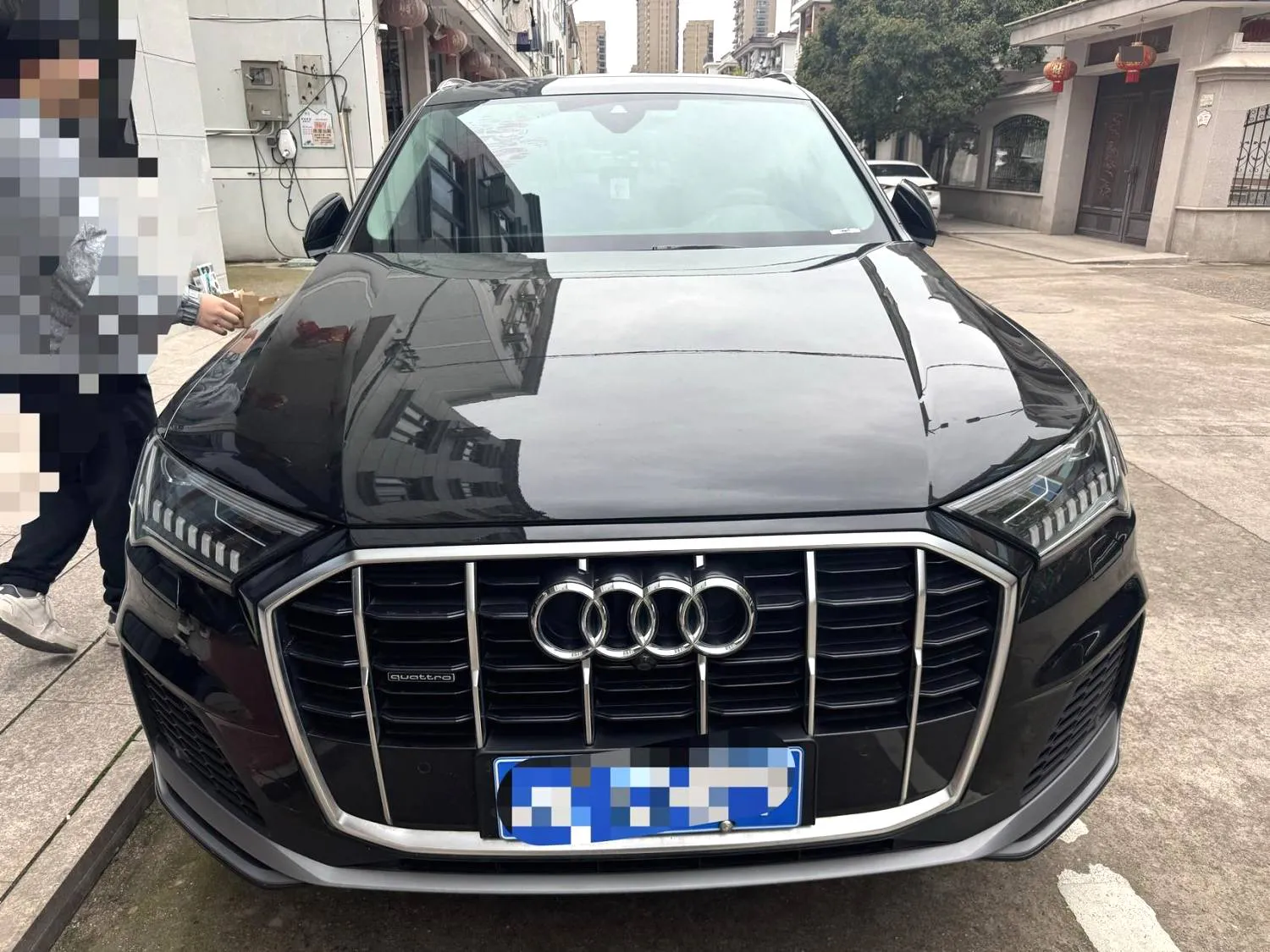 Audi Q7 (Imported) 2023 Q7 48V 3.0 TFSI 55 TFSI Quattro S line Performance Model — View photo 2
