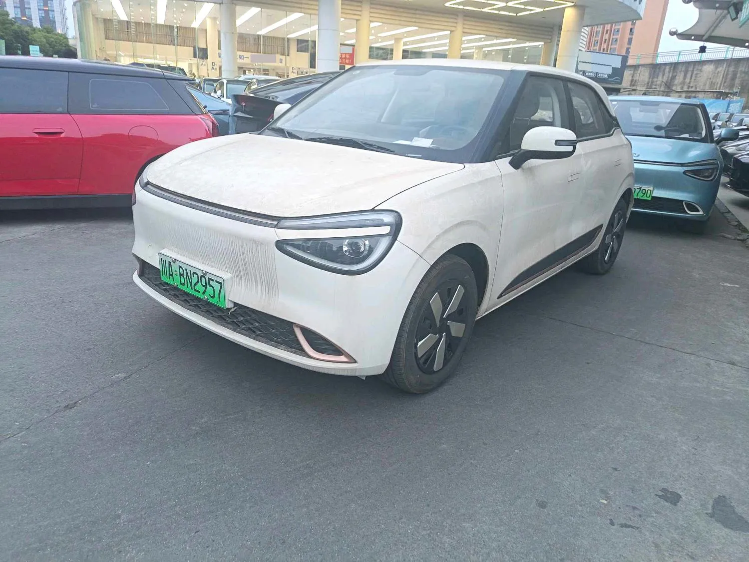 Dongfeng Nano 01 2024 NIO ET5 330 Lite — photo 1
