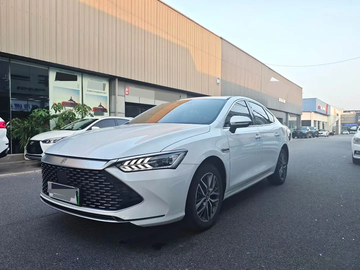 BYD BYD Qin PLUS — Branco