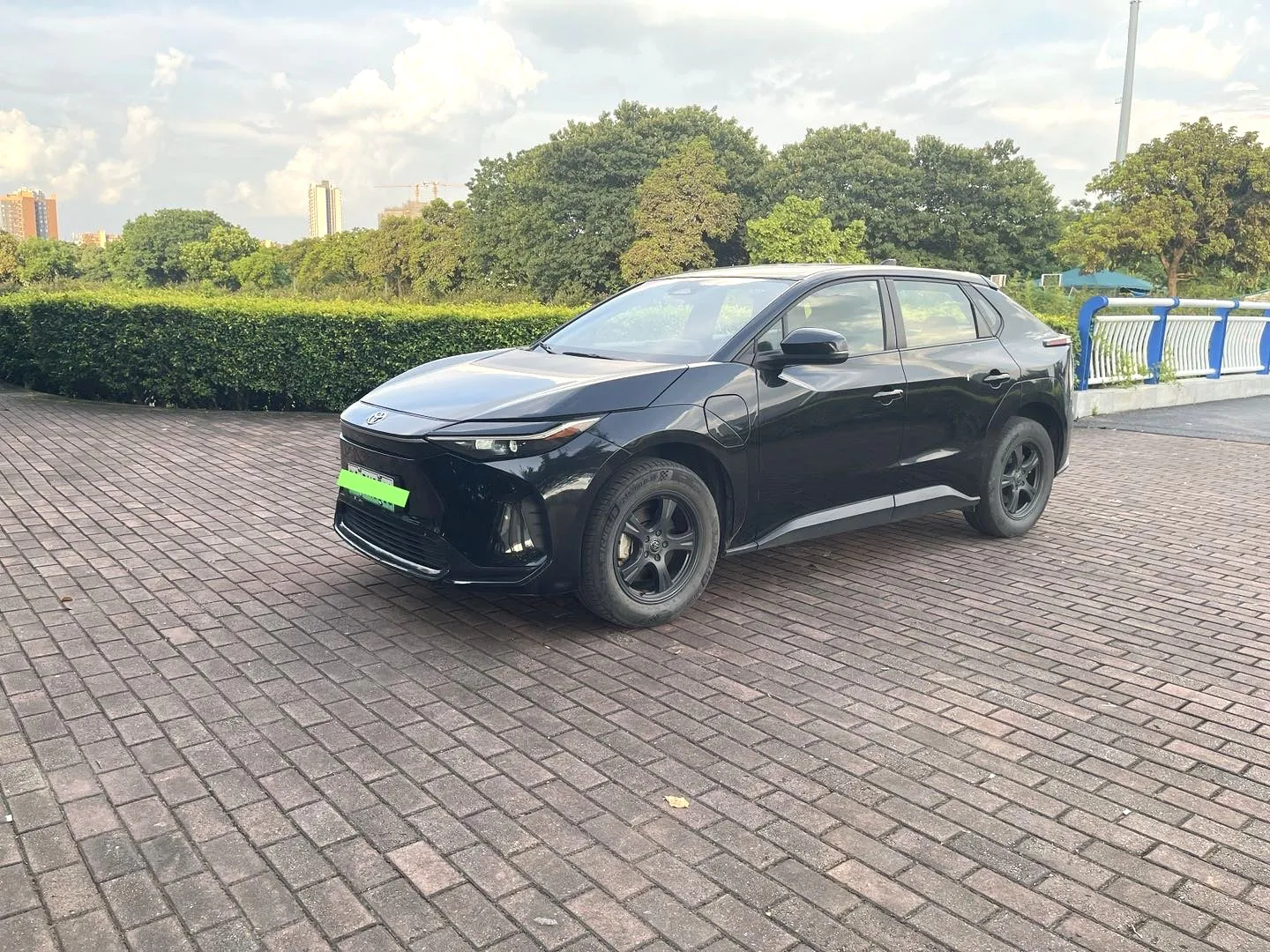 FAW FAW Toyota bZ4X — Noir