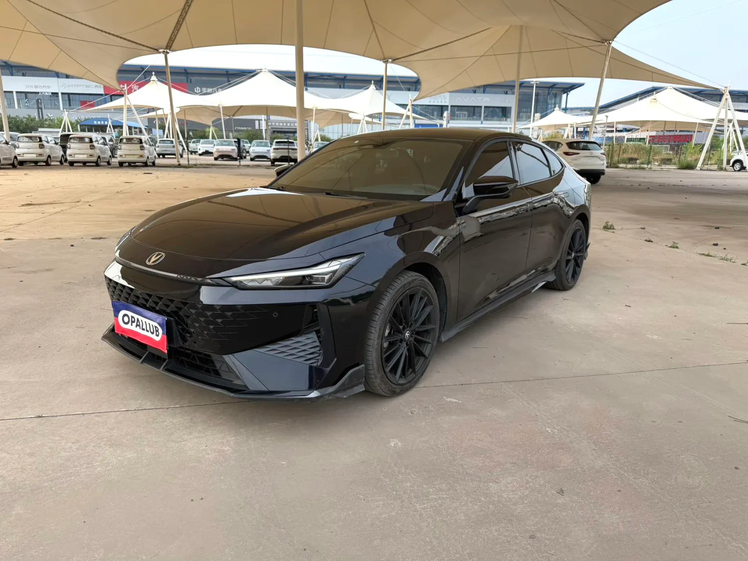 Changan Changan UNI-V — Black