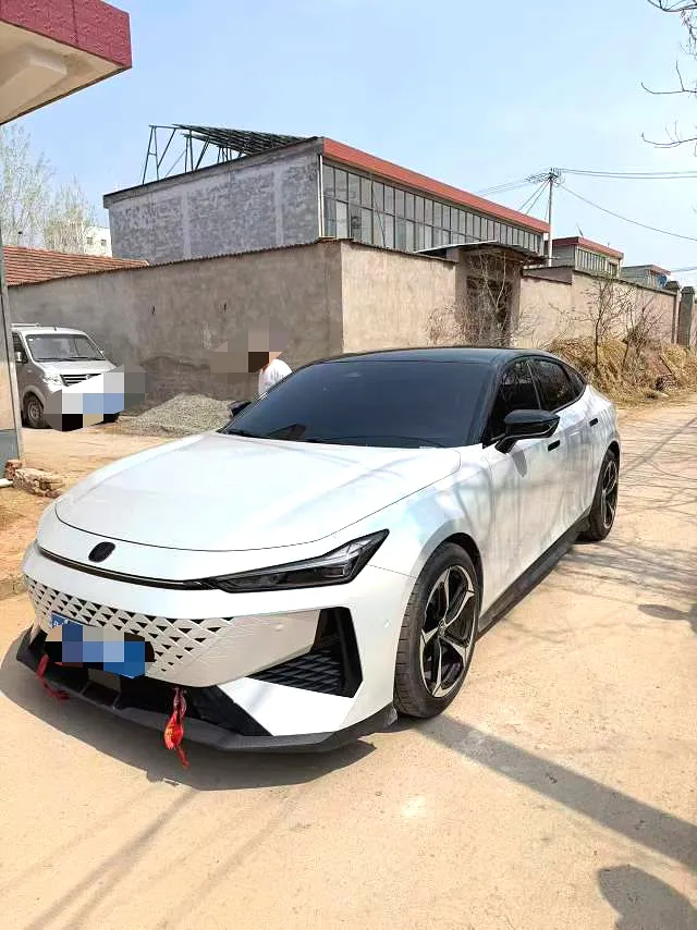 Changan Changan UNI-V — Branco