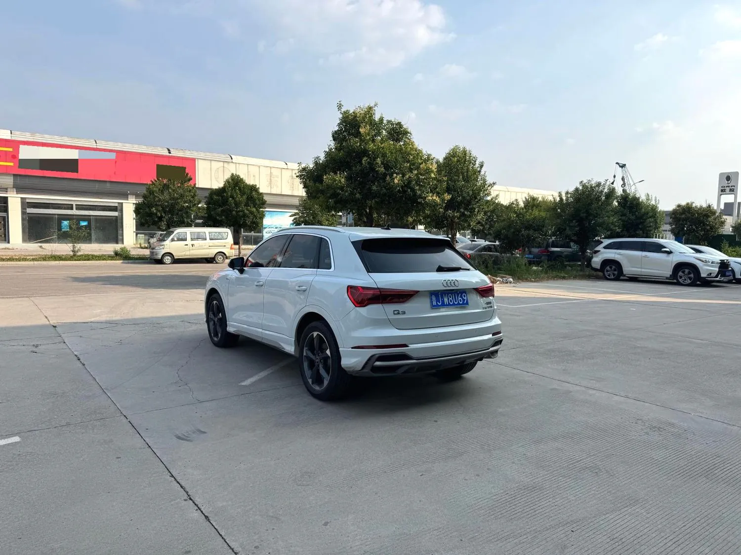Audi Q3 2022 Q3 1.4 TFSI 35 TFSI Fashion Elegance — عرض الصورة 5
