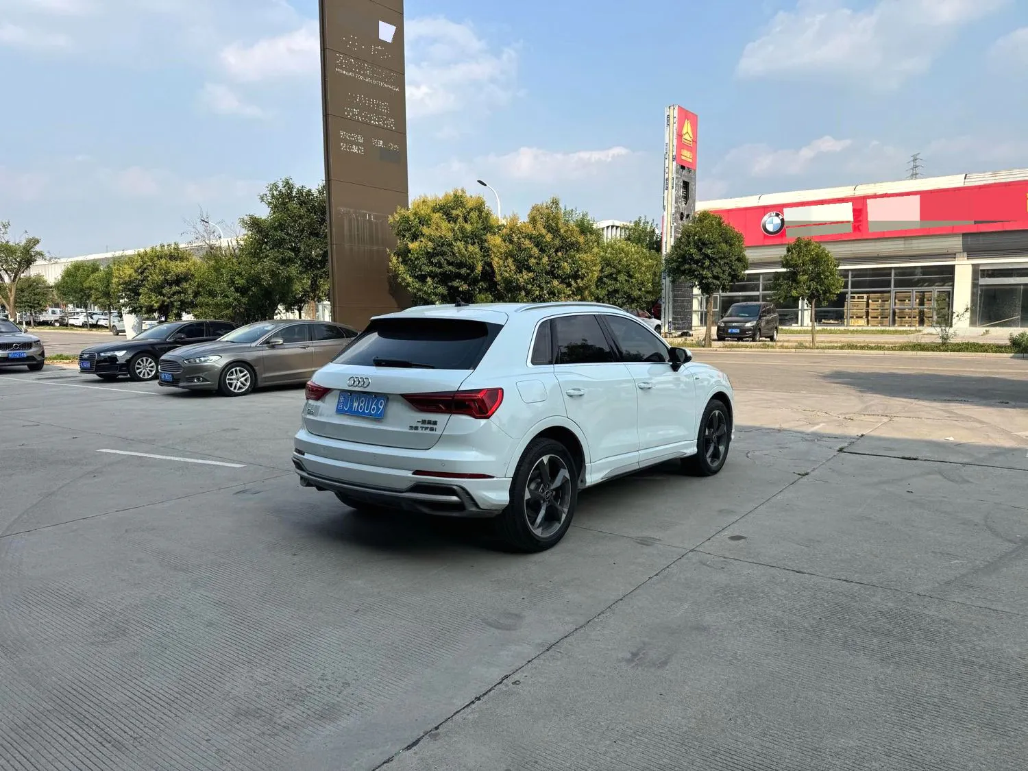 Audi Q3 2022 Q3 1.4 TFSI 35 TFSI Fashion Elegance — عرض الصورة 6