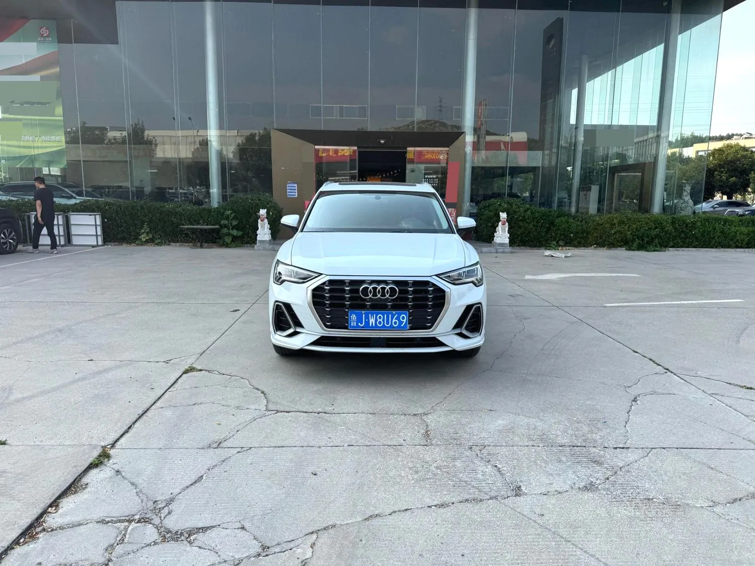 Audi Q3 2022 Q3 1.4 TFSI 35 TFSI Fashion Elegance — عرض الصورة 2