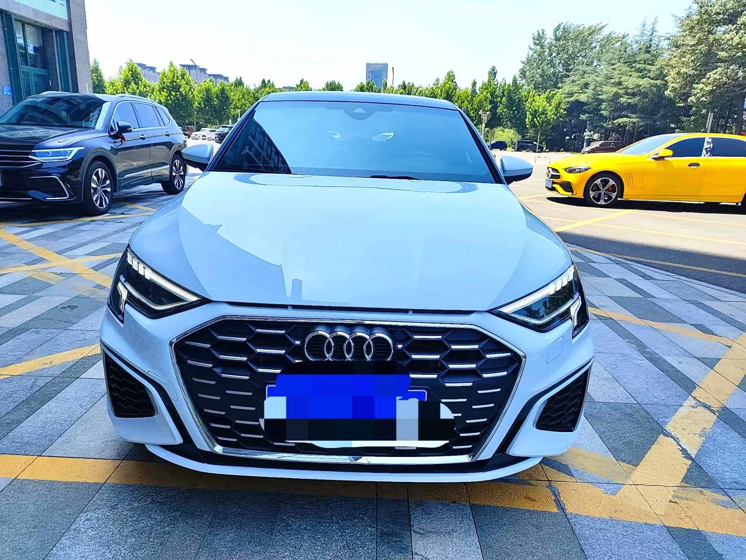 Audi A3 2023 A3 Sportback 1.4 TFSI 35 TFSI Fashion Sport (facelift) — عرض الصورة 5