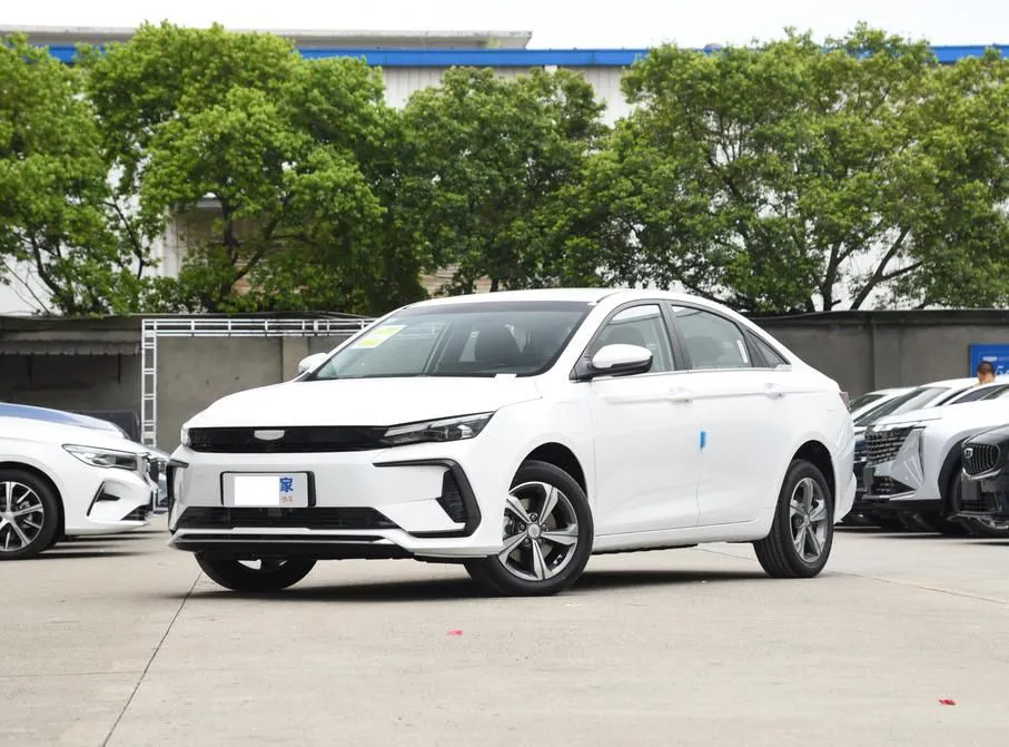 Geely Geely Emgrand L — sedan