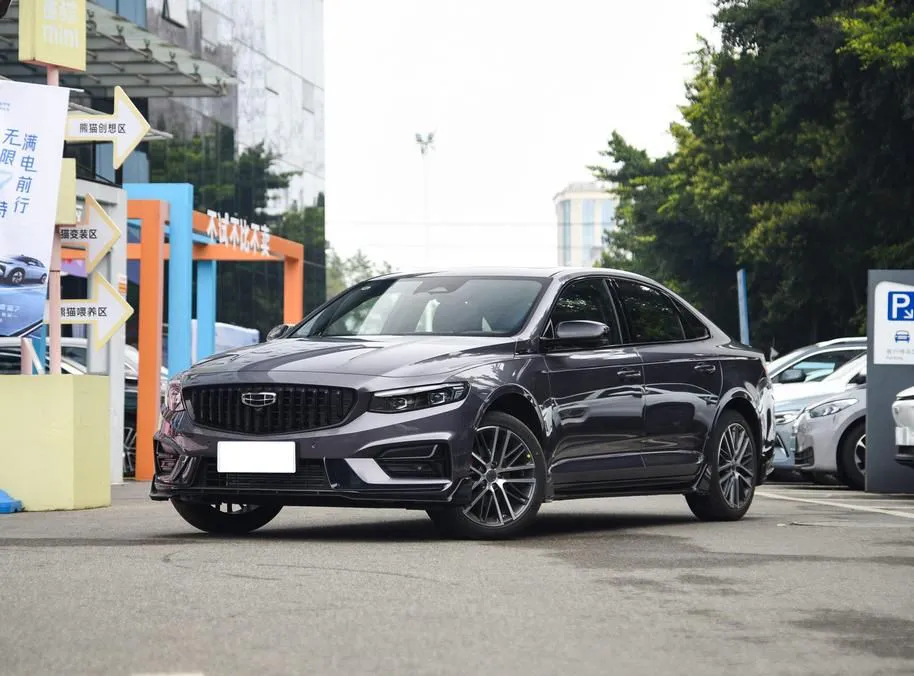 Geely PREFACE PREFACE 2024 2.0TD Xiaohan Edition — photo 1