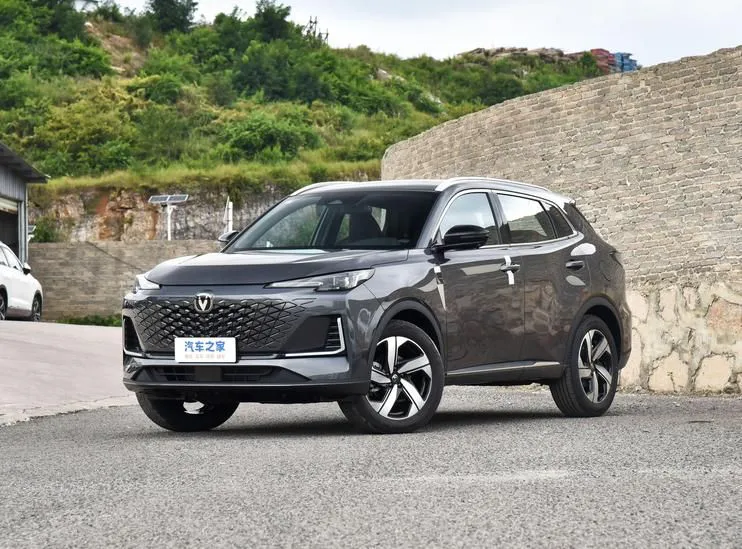 Changan CS55 PLUS CS55PLUS 2024 third generation 1.5T DCT premium version — photo 1