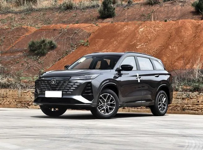 Changan CS75PLUS CS75 PLUS 2024 third generation champion version 1.5T smart driving leader — photo 1