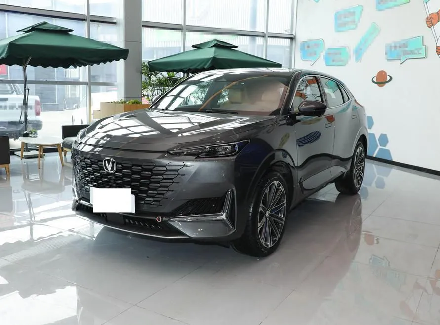 Changan UNI-K UNI-K 2024 2.0T 2WD Yueling Edition — photo 1