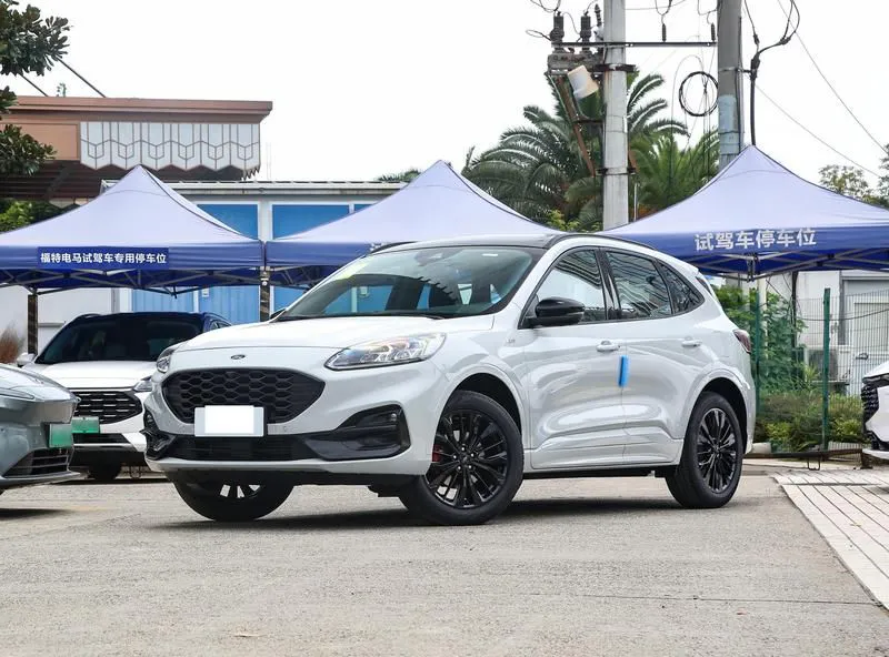 Ford Escape Escape 2024 EcoBoost 245 4WD ST-Line Pro — photo 1