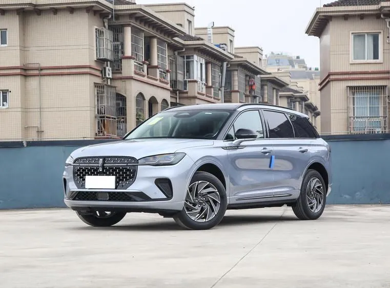 Changan Changan Lincoln Lincoln — Blanc / Noir / Gris