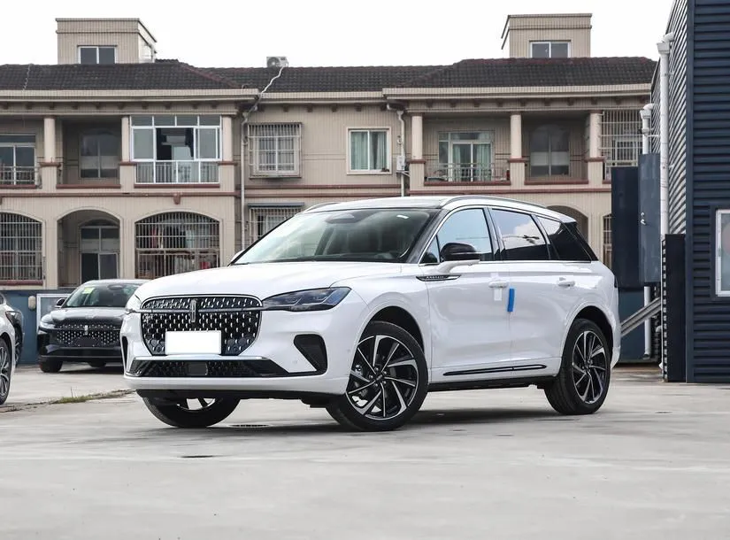 Changan Lincoln Lincoln Corsair 2024 2.0T 4WD Honor Edition — photo 1
