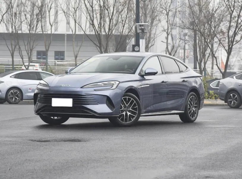 BYD Seal Seal 2024 Honor Edition DM-i 1.5T 121km Premium Edition — photo 1