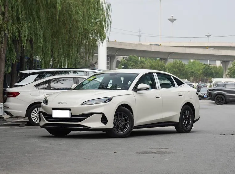 BYD Seal 06 Seal06 DM-i 2024 DM-i 80KM Luxury — photo 1