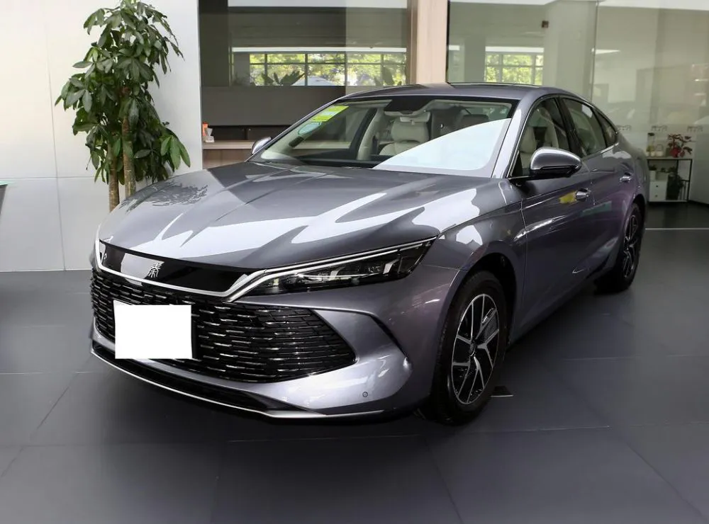 BYD Qin L Qin L 2024 DM-i 120KM Leading Model — photo 1